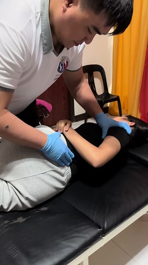 Bone Setting Therapy🔥 #crackingbones #crunchy #fyp #fypシ゚ #foryou #lowerbackpain #godisgood