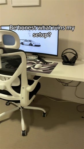 What Detracts from My Gaming Setup?