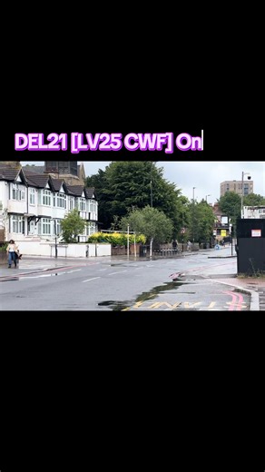 DEL21 700: Explaining the Collierswood Buses