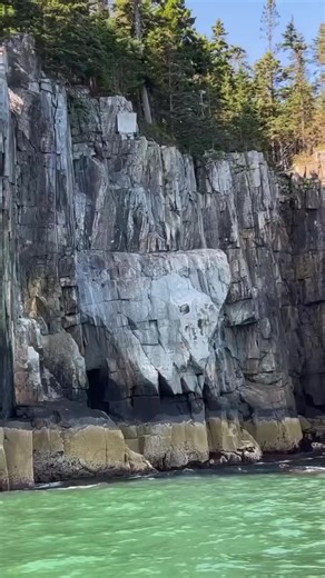 74K views · 3.4K reactions | Miles of majestic coastline to brighten your day. #VisitBarHarbor  via Instagram: martha.folsom : Acadia National Park | Visit Bar Harbor Maine | Facebook