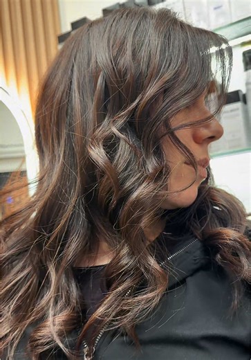 Grey Blending for Brunettes: A Glossy Transformation