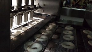 Automatic Complete Robotic Yeast Bread Donut Machine Production Line