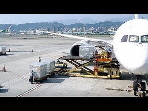 Loading a container onto an airplane (24 minutes uncut at 8x speed)