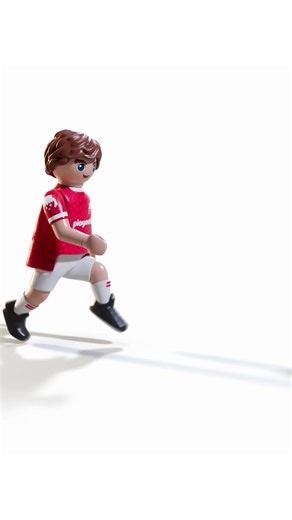 Da rollt etwas Großes auf euch zu - bleibt am Ball und meldet euch für den Newsletter an, um den Kick-off nicht zu verpassen! ⚽️ Mehr erfahren unter https://www.playmobil.com/de-de/bundesliga.html #PLAYMOBIL #Bundesliga | Playmobil