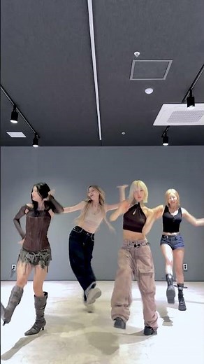 #BADVILLAIN #EMMA #KELLY 님도 𝑳𝒖𝒄𝒌𝒚🍀#KISSOFLIFE #キスオブライフ#JULIE #BELLE #Lucky #Lucky_Challenge #Shorts