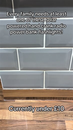 Essential Solar Powered Radio Power Bank for Emergencies