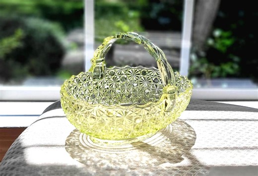 NOT Uranium Glass; Imperial Glass Co. Canary Yellow/vaseline, Daisy and Button Candy/bowl Basket ~8x6x6". Vintage ~1960's Mid-century Decor - Etsy