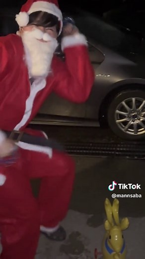 この人と付き合えて良かったって思う瞬間第1位「クリスマスにサンタで迎えに来てくれる」 #クリスマス #クリスマスプレゼント #クリスマスソング #クリスマスパーティー #クリスマスコーデ #クリスマスデート #サンタ