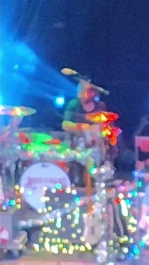 The Alabama Tribute Band The Boys In the Band singing Christmas in Dixie Part Three