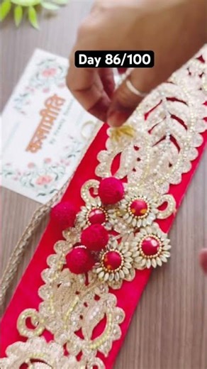 86/100 #doorhanging #diy # #homedecor #homeaccessories #festivegifting #doordecor