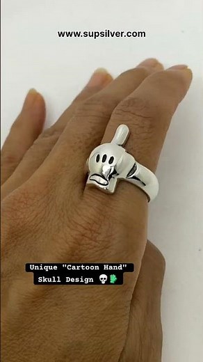 Handcrafted 925 Sterling Silver "Cartoon Hand" Skull Ring 🤘✨