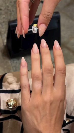 eastwestgemsco on Instagram: "A custom 3.55 carat emerald in our popular Serena pavé setting 💍 This client wanted a “clean underside” opting out of the invisible halo and pavé underside that come standard with this setting. -————————— #EASTWESTSERENA - 3.55 carat center (1.5 ratio) - 10.5x7mm step cut emerald, modern white moissanite set in a 14k white gold setting - 1.8mm U- 🤚🏻 Shown on a size 4.5 finger 𝘛𝘰 𝘳𝘦𝘤𝘳𝘦𝘢𝘵𝘦 𝘵𝘩𝘪𝘴 𝘳𝘪𝘯𝘨 𝘸𝘪𝘵𝘩 𝘢 𝘭𝘢𝘣 𝘥𝘪𝘢𝘮𝘰𝘯𝘥 𝘤𝘦𝘯𝘵𝘦𝘳 �