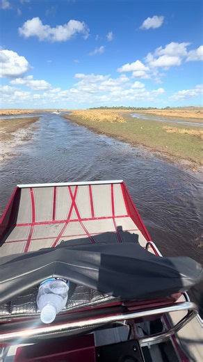 Airboats Gone Wild: Hilarious Moments on the Water
