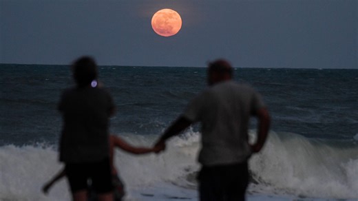Why is it called Strawberry Moon? How to glimpse June's full moon in Michigan