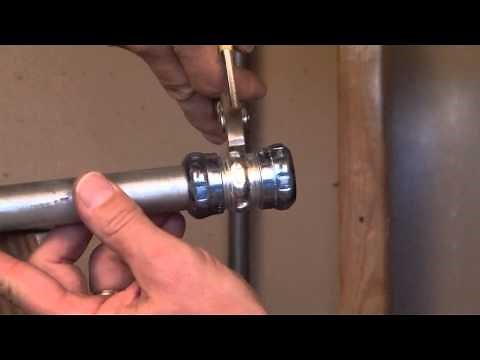 Compression Coupling: 3/4" Zinc Plated Rain Tight Compression Coupling CCPR-75