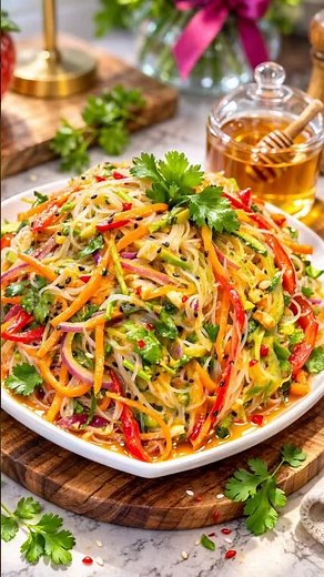 Fresh Miso Ginger Noodle Salad#foodshorts #saladrecipe #healthyrecipes #easyrecipes #salad #ramadan