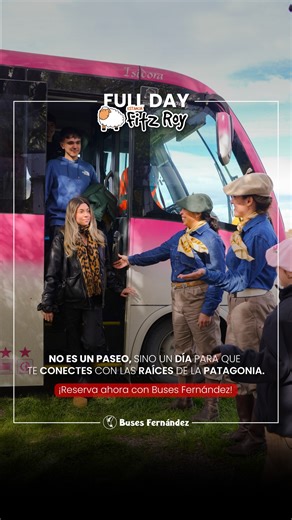 Vivimos rodeados de historia, paisajes y cultura patagónica, pero pocas veces nos detenemos a vivirla realmente. Por eso Buses Fernández te invita a cruzar Isla Riesco, compartir el fuego, sentir el viento, y descubrir los mas de 5.000 recuerdos que evidencian como se vivía en las estancias patagónicas. Contáctanos para reservar al:👇 📞 61 2 221230 📲 569 9455 1156 📩 ventasparalelo53@busesfernandez.com 📍Armando Sanhueza #745, Punta Arenas. #EstanciaFitzRoy #BusesFernández #Paralelo53 #Turismo