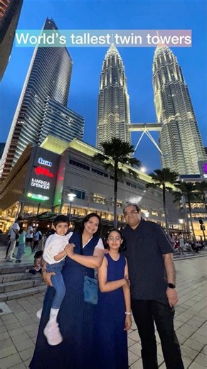 Petronas Twin Towers in 60 Seconds | World’s Tallest Twin Towers