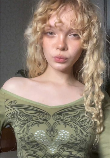 Відео користувача amz (@amazonls) з композицією «original sound - 🗯️»