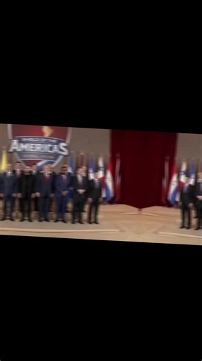 #Internacional | El mandatario de EE. UU. Donald Trump recibió a los presidentes en la emblemática Cumbre