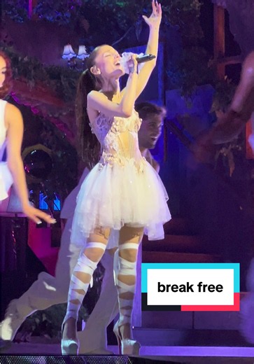 Break Free - Ariana Grande live LA Night 2 (Eternal Sunshine Tour)