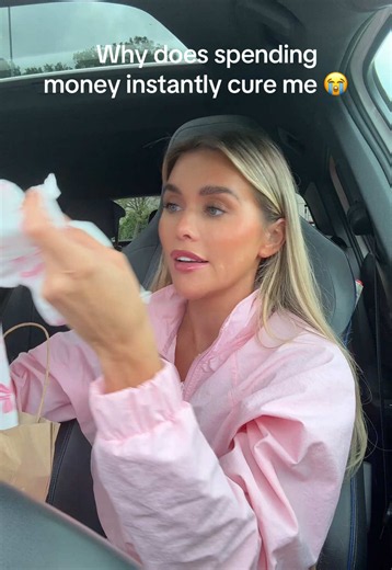 A little Saturday shopping haul because apparently retail therapy really does fix my mood 😂🛍️ come see what little treats I picked up today 🤎 #ShoppingHaul #RetailTherapy #SaturdayShopping #MiniHaul #dayinmylifevlog