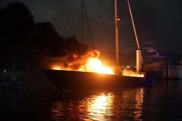Multiple boats catch fire at Tampa Yacht and Country Club