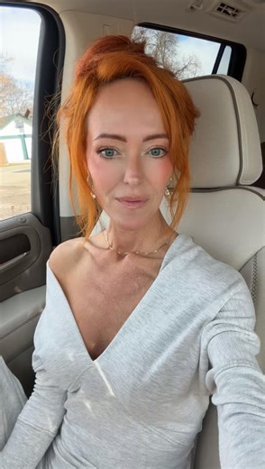 Happy Tuesday 🥰
