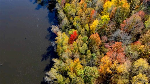 When does fall start in Wisconsin, Milwaukee? We asked and you answered