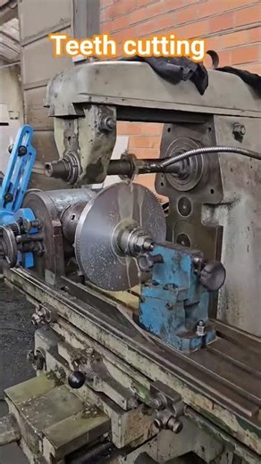 ⚙️ Heavy Gear Teeth Cutting Process | Precision Gear Machining 🔥