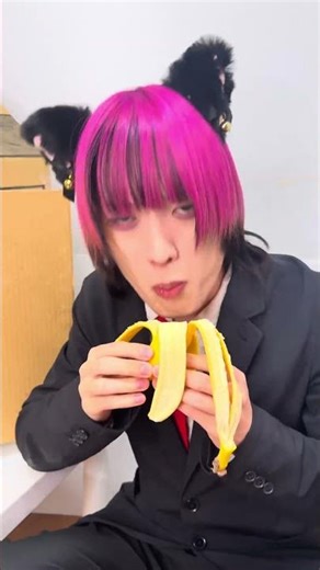 Sion princess Characters living in cardboard houses