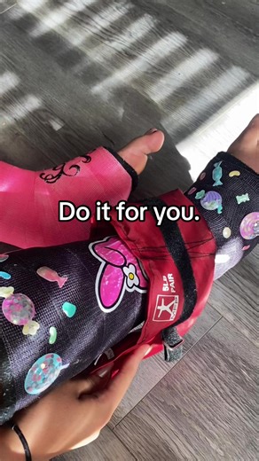 The casts were easy, now comes the hard parts. 😮‍💨 #inspiration #legcast #anklecast