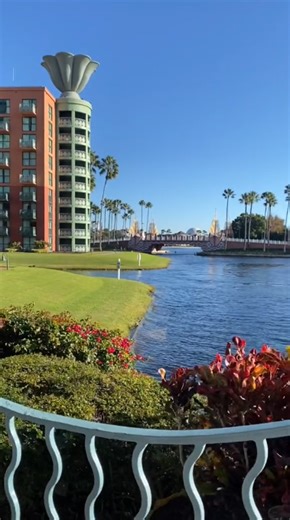 Morning vs Night at Disney Springs & Boardwalk