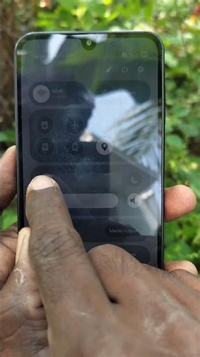 Brightness adjustment change settings in Samsung Galaxy A17 5G #5minutestech #samsunga17 #brightness