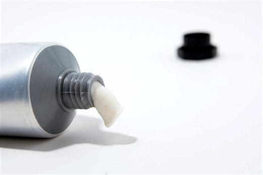 Dermatologists say this 1970s anti-aging ingredient is still the gold standard for gorgeous skin