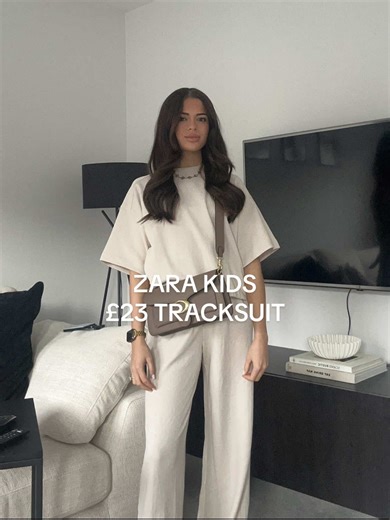 Gorgeous Tracksuit for Petite Girls