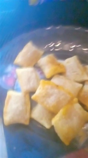 Hot pizza rolls ree kid song