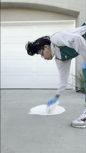 How to remove an oil stain from your driveway #diy