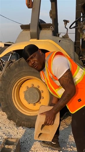 When You Work For Your Parents #HaHaDavis #Pops | Funny Videos by Haha