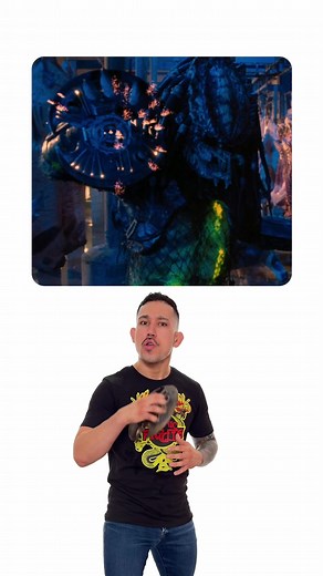 MMA Fighter Analyzes the Smart Disc from Predator 2