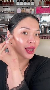 I tried out the new @fentybeauty Demi’Glow Light Diffusing Highlighter without any makeup on and it just gave me that ✨✨✨✨ I hope this video reminds you to embrace your skin more & play with makeup without a full face of glam! Sometimes its just better that way 🤷🏻‍♀️ | Glamzilla