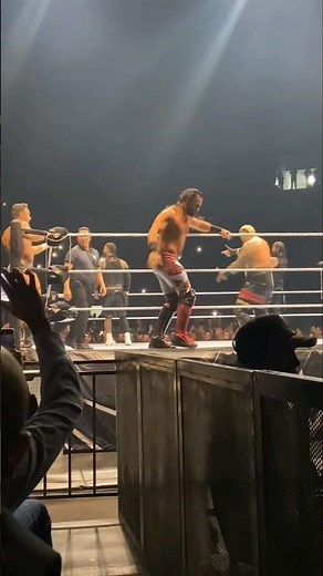 Seth Rollins dance with Solo Sikoa & LA Knight at WWE South America Live Tour #wwe #wweraw