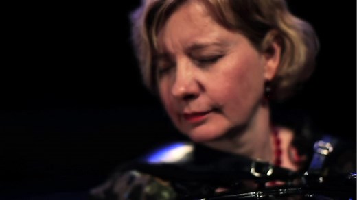 Maria Kalaniemi performs Kuun henki (Spirit of the moon)