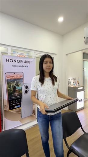 1.1K views · 32 reactions | ✨ ¿Con qué laptop te quedarías tú? En Mundo Digital tenemos las mejores opciones para cada estilo:  Potencia para gamers  Rendimiento para estudiantes  Diseño y creatividad para profesionales  Ven y elige la tuya, la tenemos aquí esperándote. #MundoDigital #Laptops #Tecnología #Ofertas #TuMejorOpción #Estudiantes #Gamers #Profesionales | Mundo Digital | Facebook