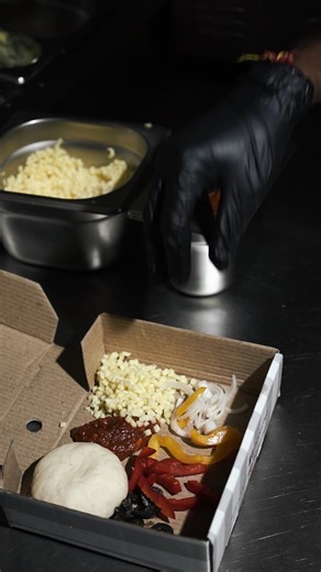 Shake. Close. Create. 🍕🔥 Watch the box do the work — visit us today and taste the magic. #FirstCopyCafe #ahmedabadcafes #ahmedabadfoodie #cafeinahmedabad #pizzaloversahmedabad #foodieahmedabad #AhmedabadEats #ahmedabadreels [Ahmedabad café, best café in Ahmedabad, pizza café Ahmedabad, Ahmedabad food spot, café ambience Ahmedabad, trending café in Ahmedabad, Ahmedabad pizza place, food reels Ahmedabad ] | First copy by Novelchef