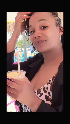 Royal Beach Club Top Tier Drinks & Service