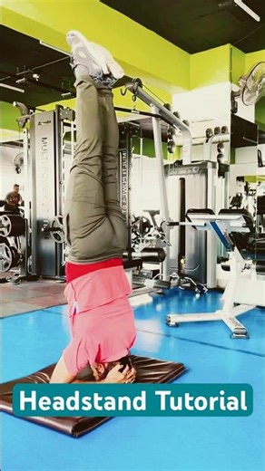 HEADSTAND FOR BEGINNERS 🤸‍♂️ Wall Support Tutorial