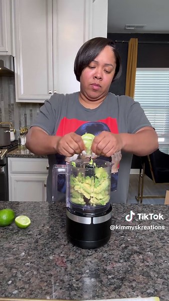 After enough practice, I can finally say Chicharrones! Lol YAY! The avocado spread goes wayyyyy better with it then the guacamole i think! #kimmyskreations #chicharrones #avocadospread #porkbelly