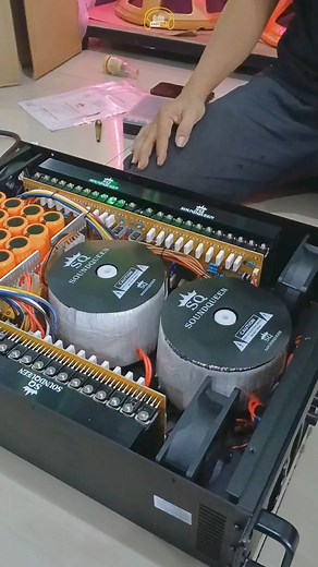 1.1M views · 15K reactions | 10JUTA DAPAT POWER DOBEL TRAFO+SPEAKER 18INCH 2BIJI+TIKET KE LUAR NEGERI?? #review #bongkar #power #soundqueen #badak #4ch #viral #reels #fbreel #fbpro @sorotan | Hpkawijaya Mojoagung | Facebook