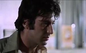 《热天午后 Dog Day Afternoon》 (1975) 官方预告 - Al Pacino Movie